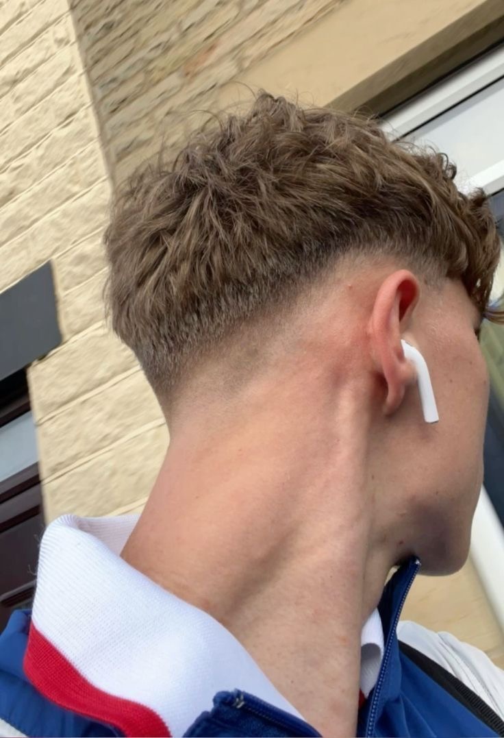 Profilo di Pierre-lucas